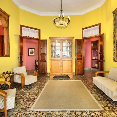 Casa Lola Y Juan Haría