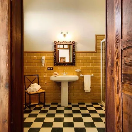 Casa Lola Y Juan Szálloda 3*